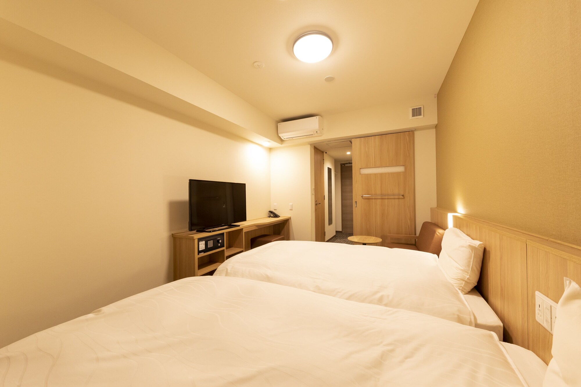 Moderate, Twin Beds، Dormy Inn Mito Hot Spring 2/2
