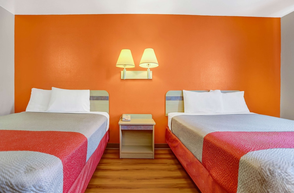 Motel6 Espanola, NM 17/48