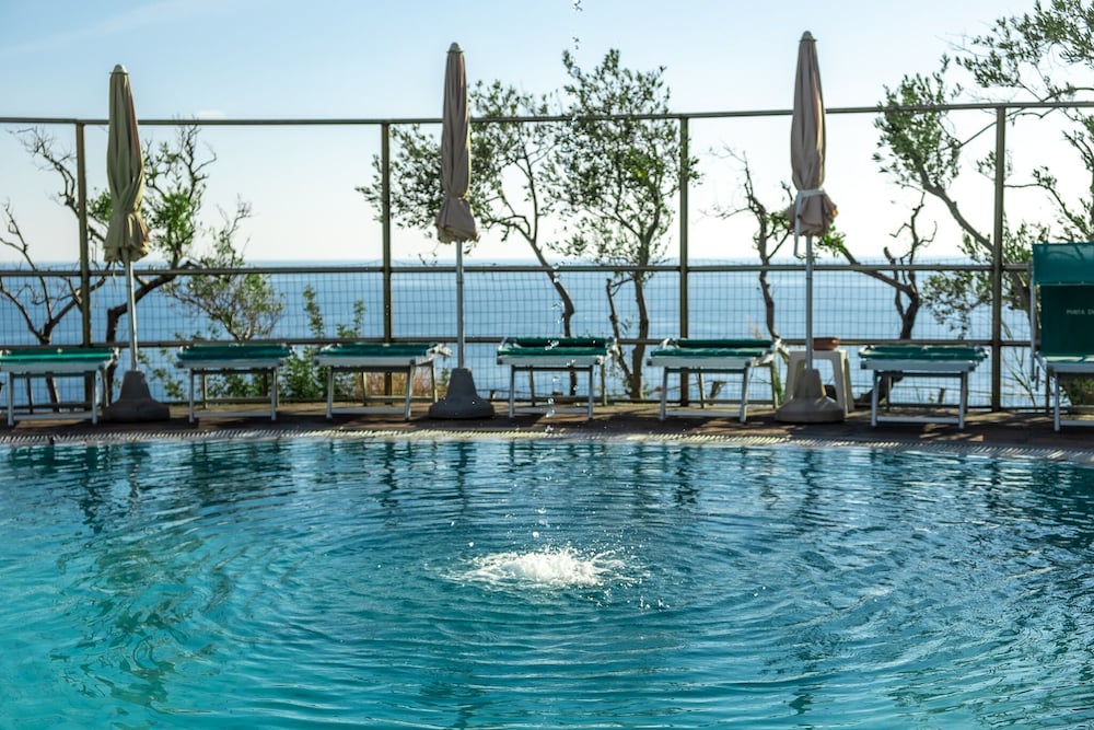Punta Chiarito Resort 2/67
