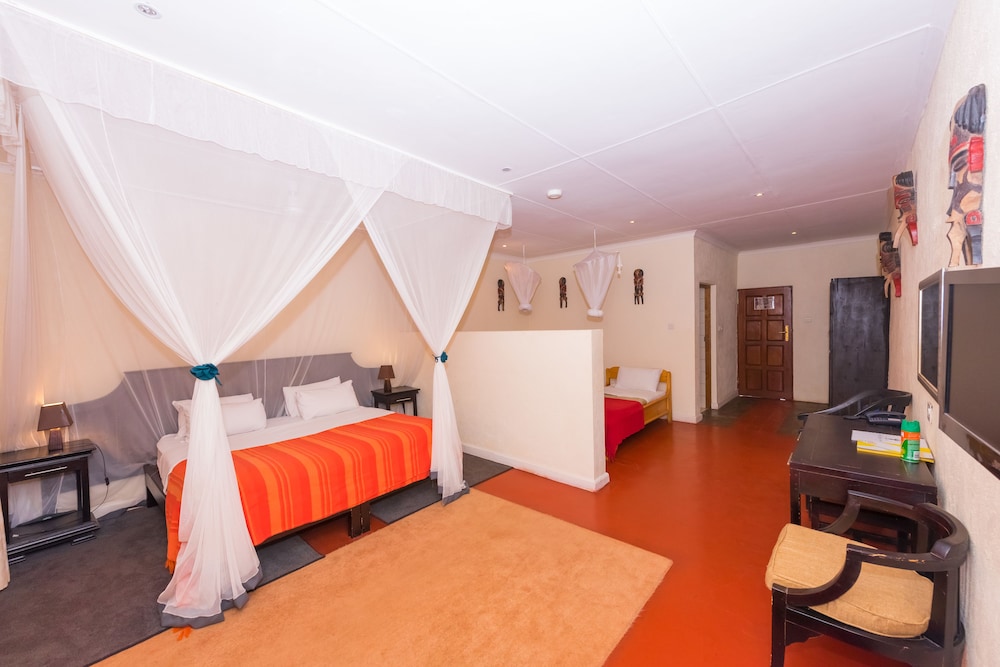 Game Haven Lodge 12/50