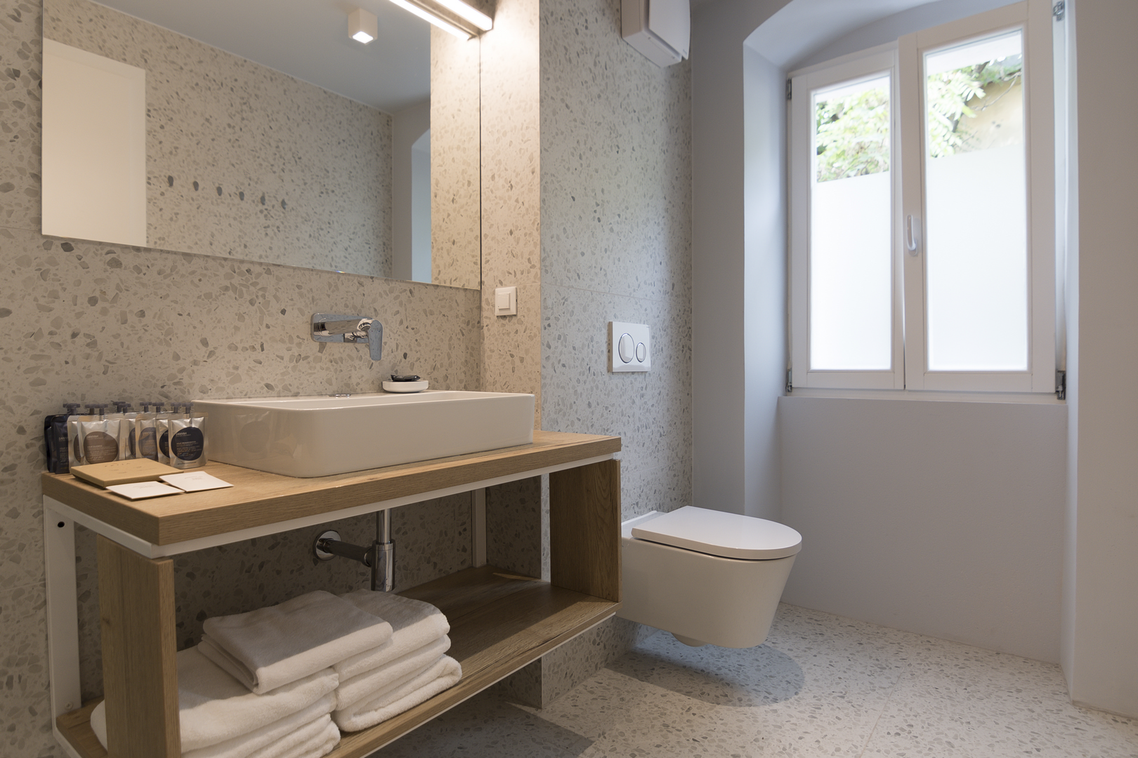 Divota Apartment Hotel 78/80