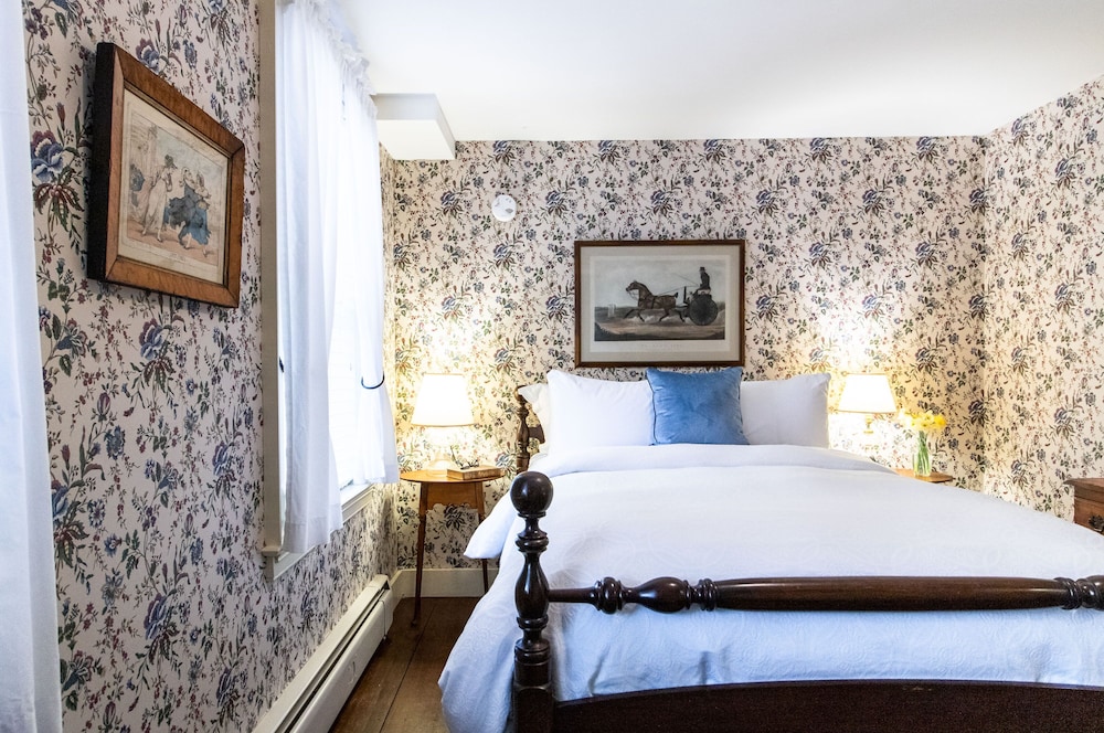 Grafton Inn 7/50