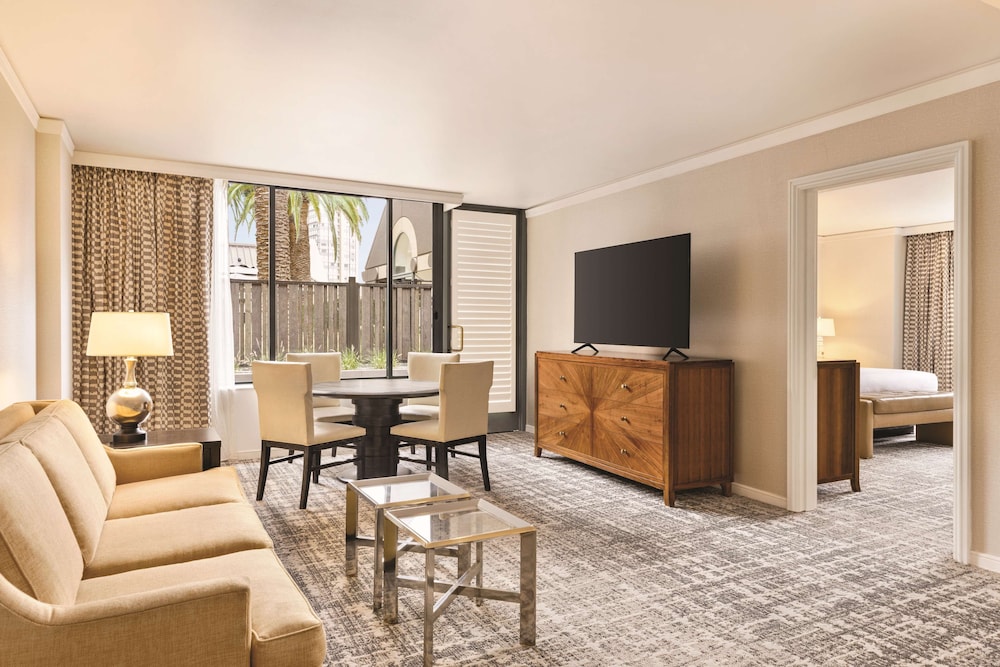 Signia by Hilton San Jose (ex. The Fairmont San Jose) 61/74