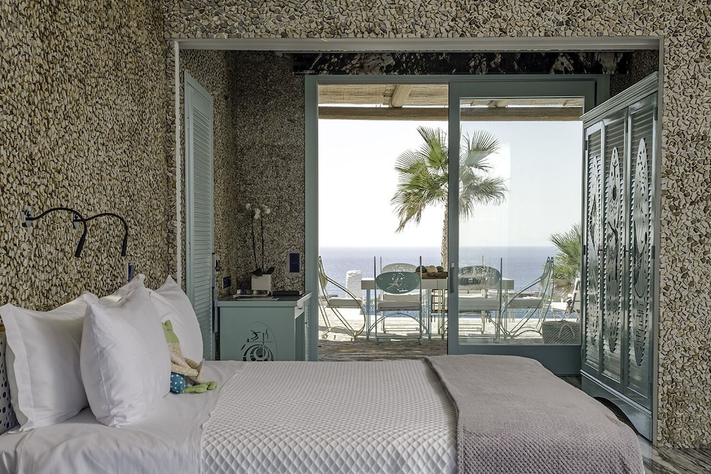 Agalia Luxury Suites 29/78