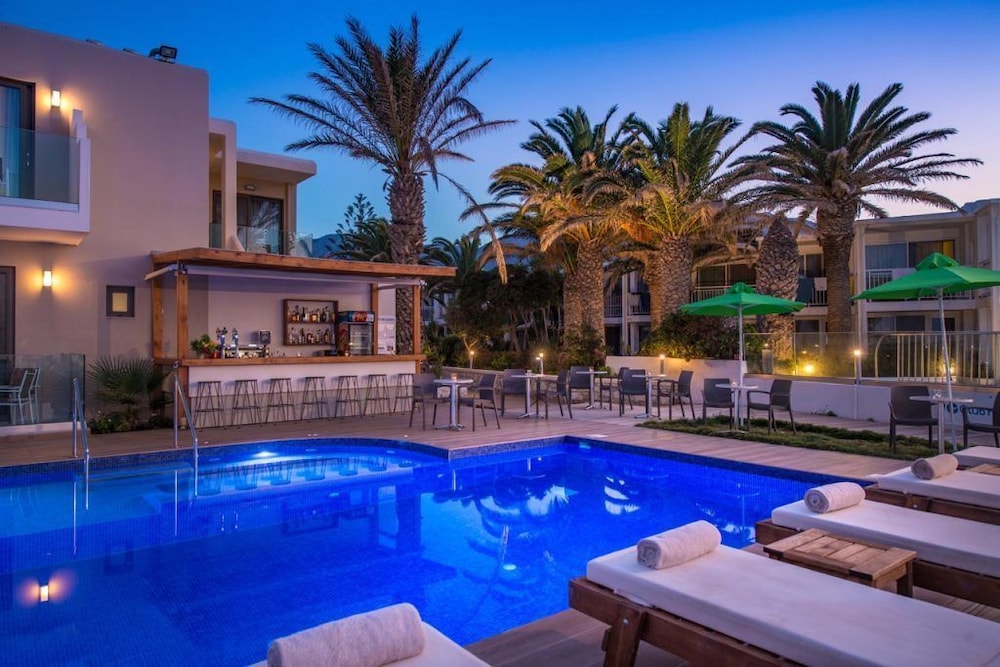 Cretan Beach Resort Hotel 35/57