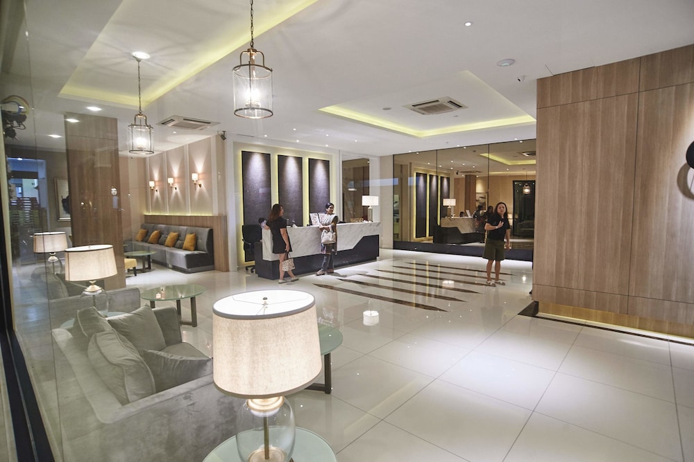 Corsica Hotel 4/35
