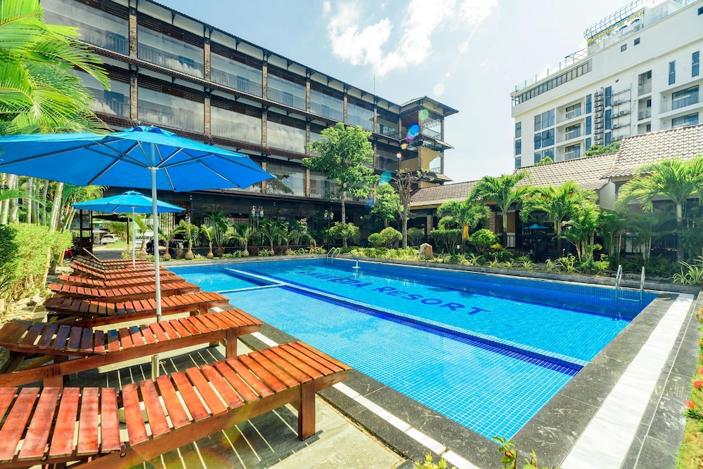 Ahaveda Resort 37/56