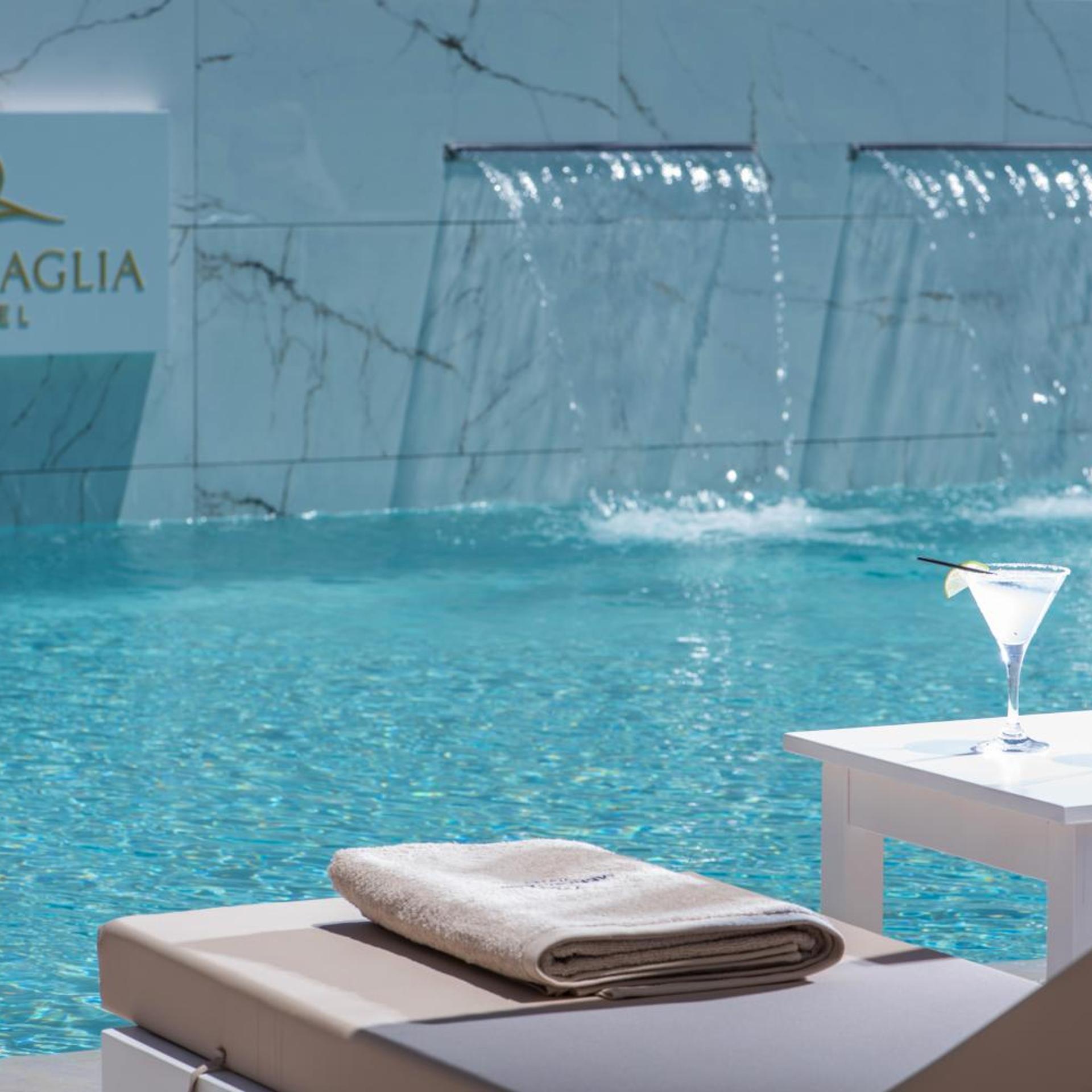 Meramaglia Hotel 25/50