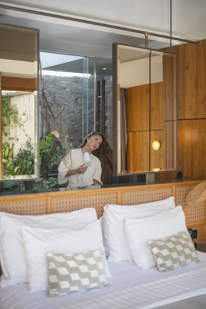 Sini Vie Villa Seminyak by Ini Vie Hospitality 7/48