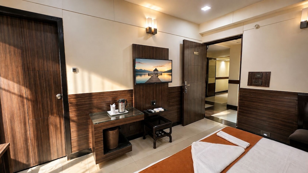 Hotel Shree Residency 20/20