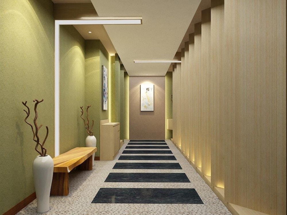 Treepark Serviced Apartment Karawang 19/50