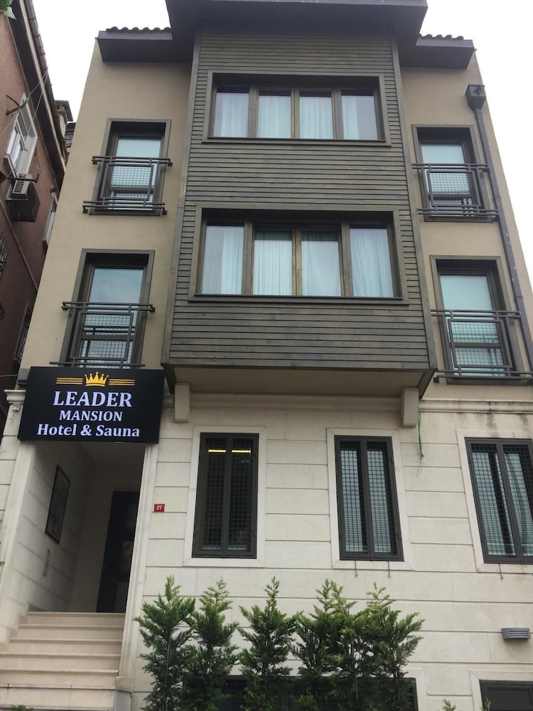 Leader Mansion Hotel & Sauna 2/17