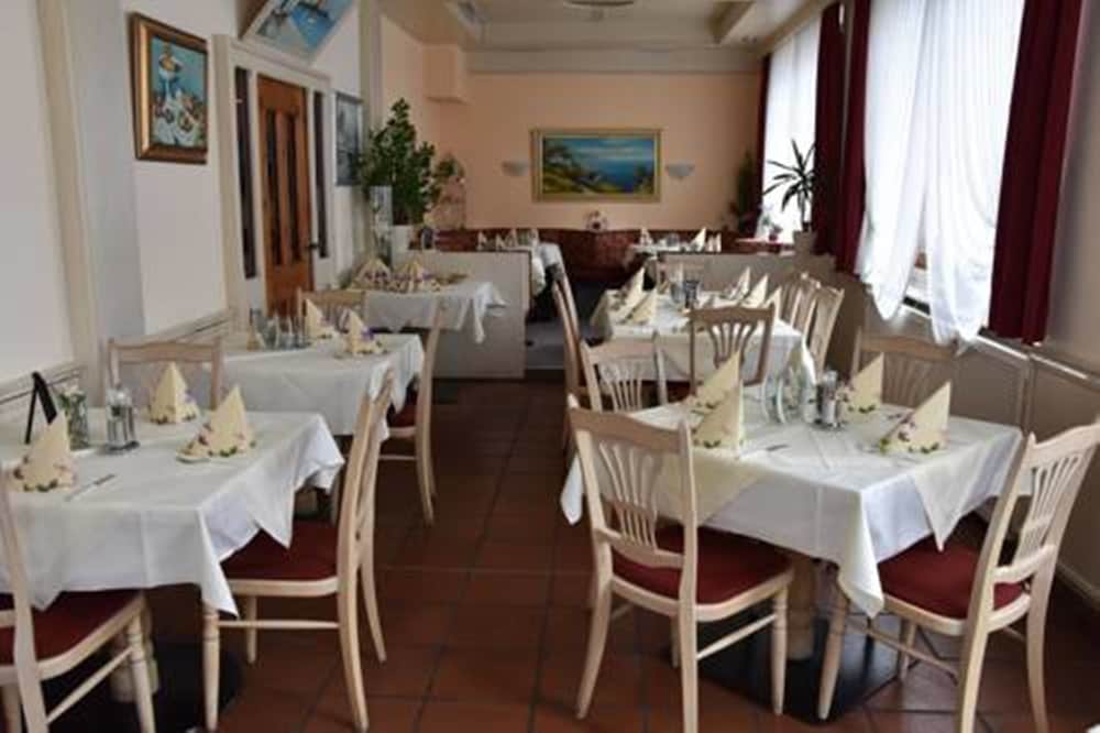 Hotel Daucher 49/60
