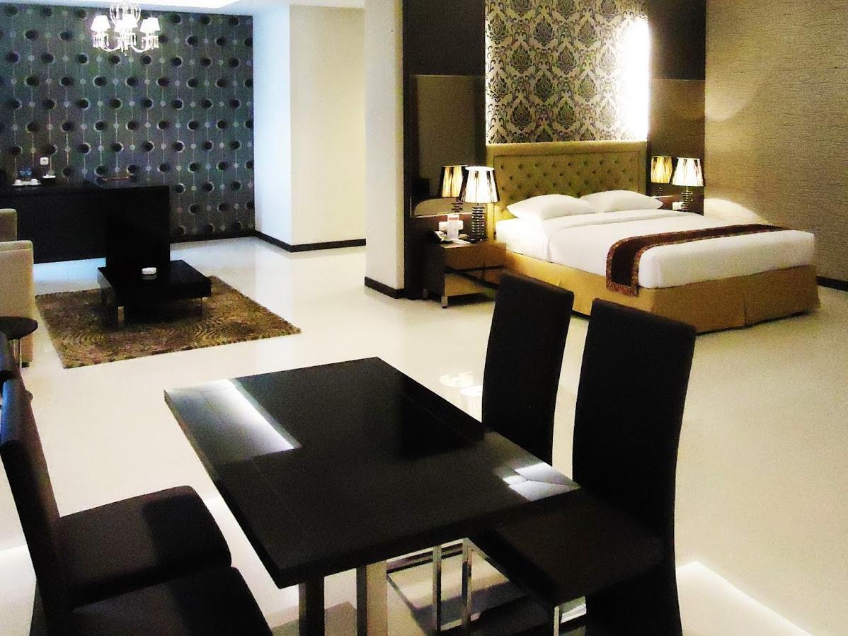 Grand Fatma Hotel Tenggarong 15/21