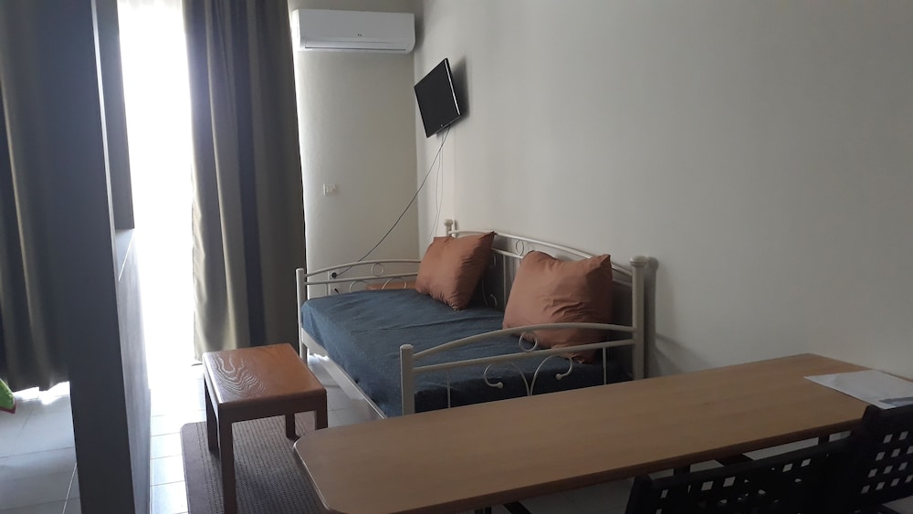 Ivory Serenity Hotel 52/70