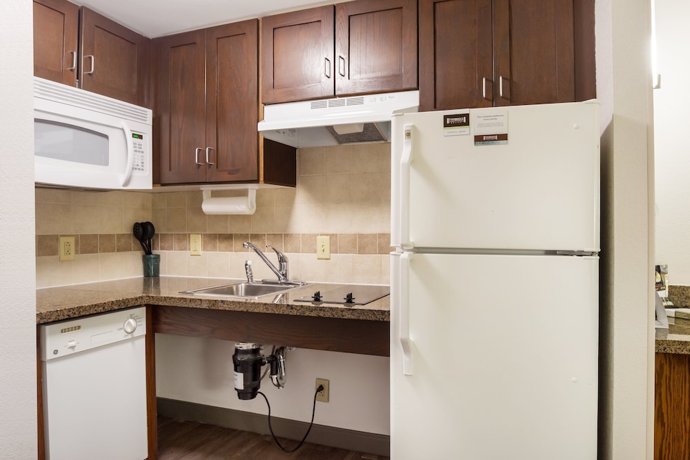 Staybridge Suites Chesapeake - Virginia Beach 23/74