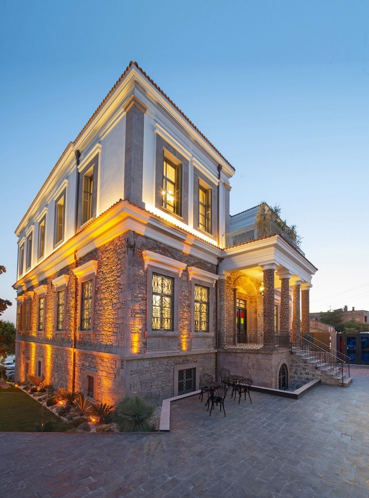 Cunda Despot Evi 6/48