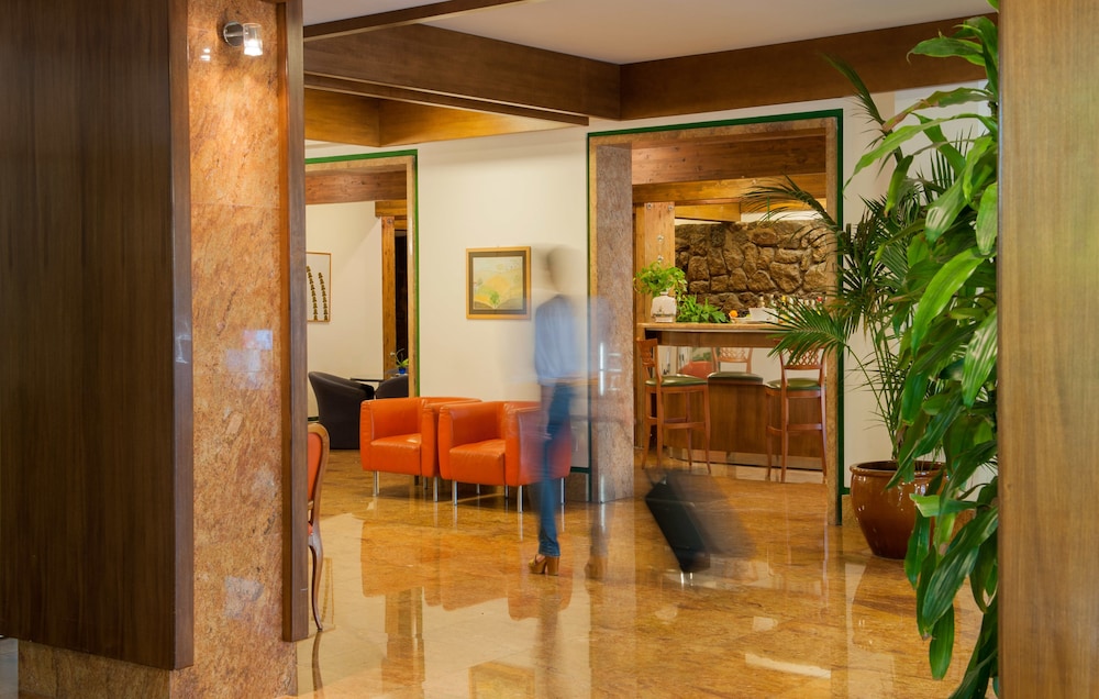 Hotel La Pergola 12/48