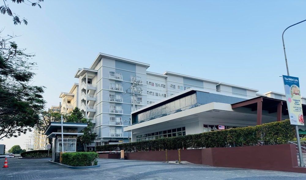 Trees Residences By Jhoy 5/50