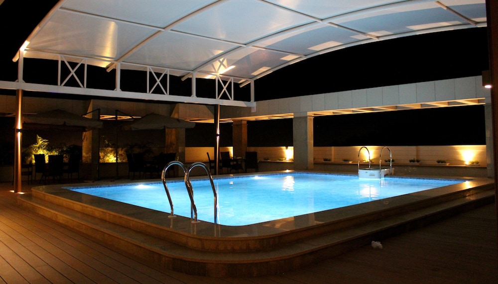 Blu Feather Hotel & Spa 43/69