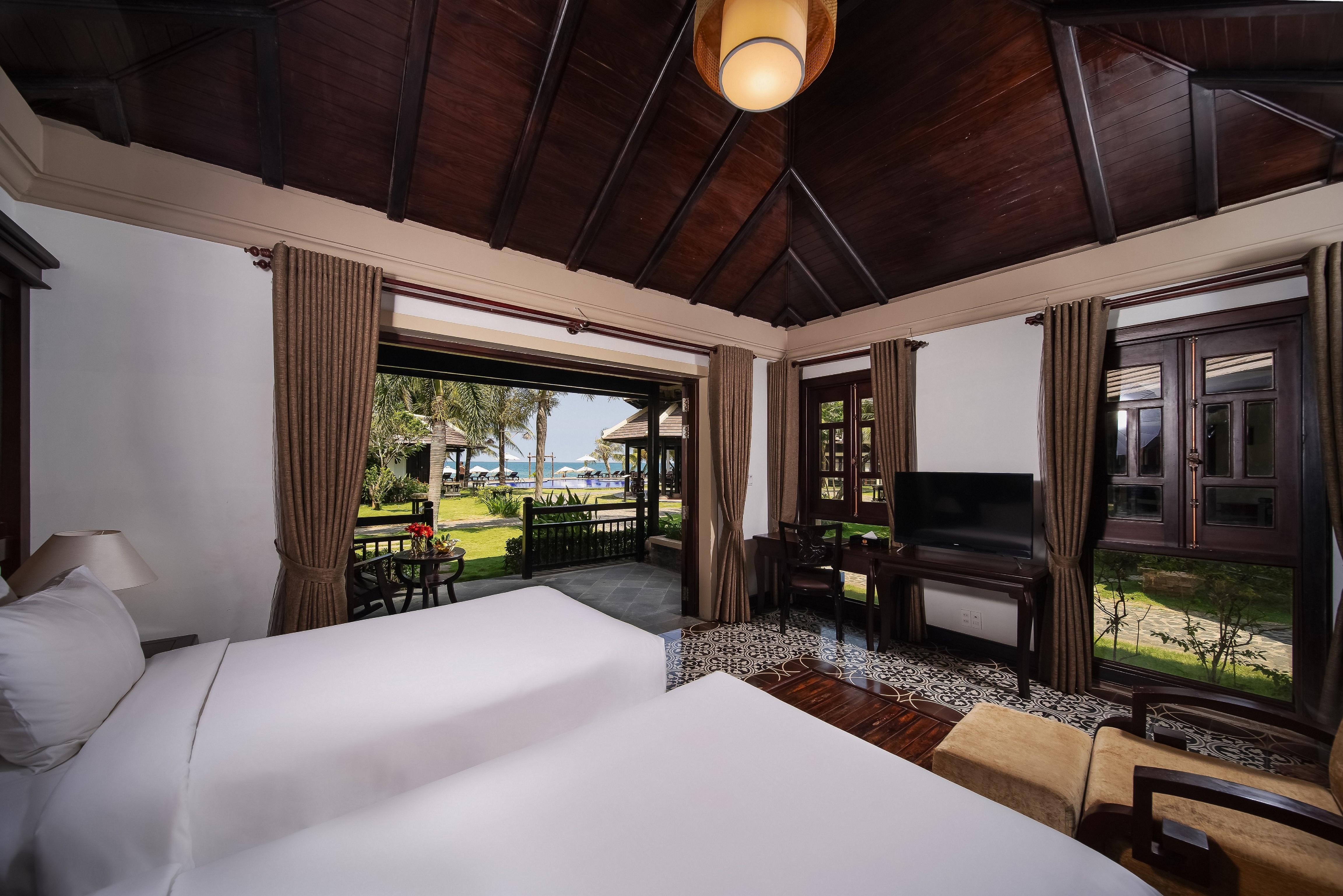 Bungalow, Sea View