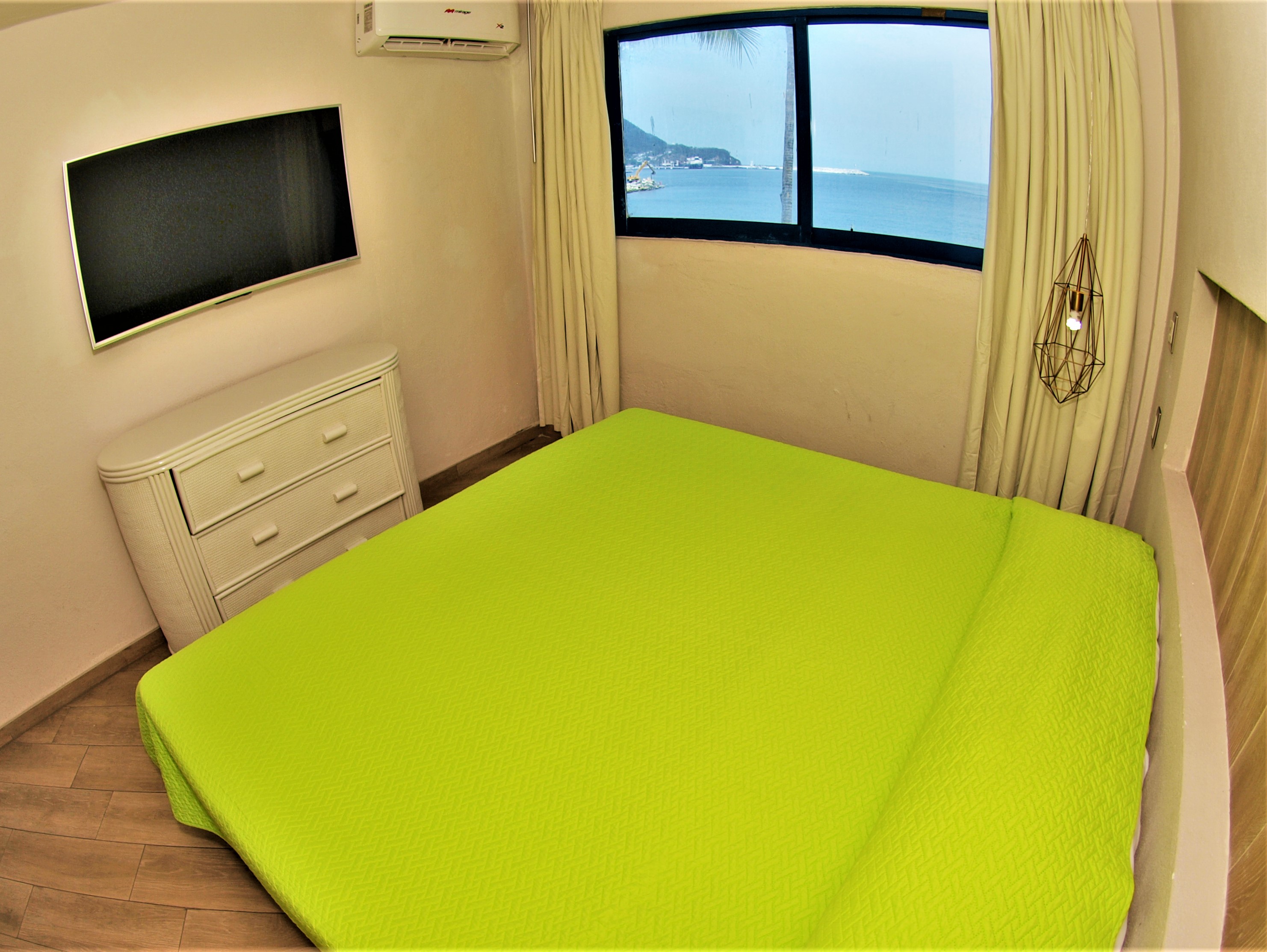 Master, Suite