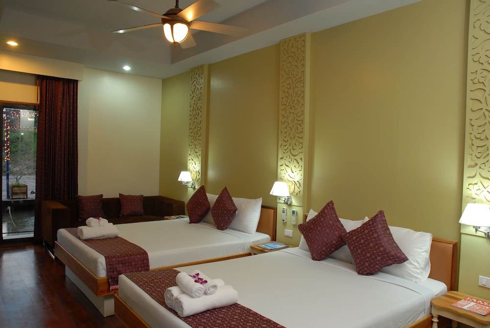 BOUTIQUE RAFT RESORT 27/54
