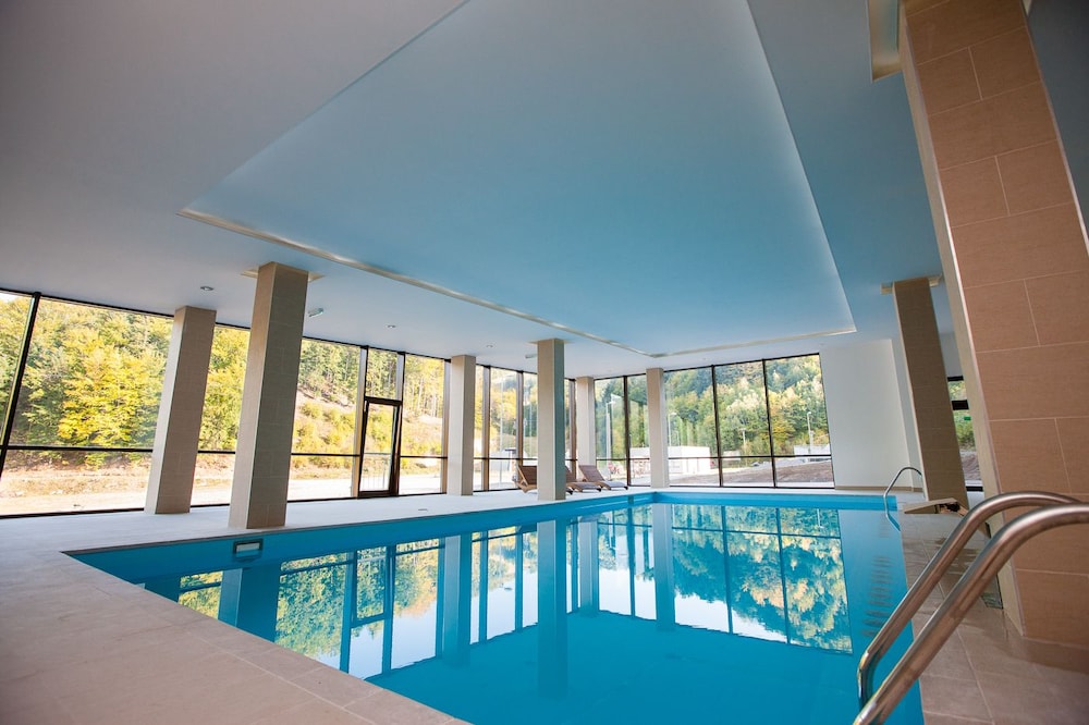 Salamandra Resort Hotel 24/49