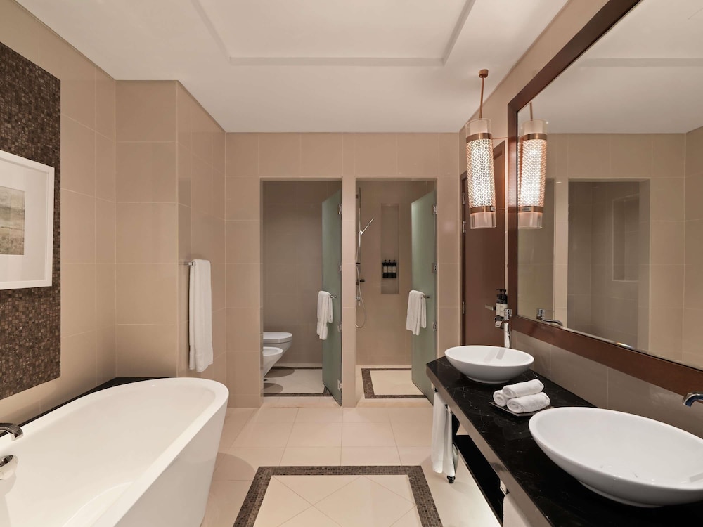 Rixos Marina Abu Dhabi 48/48