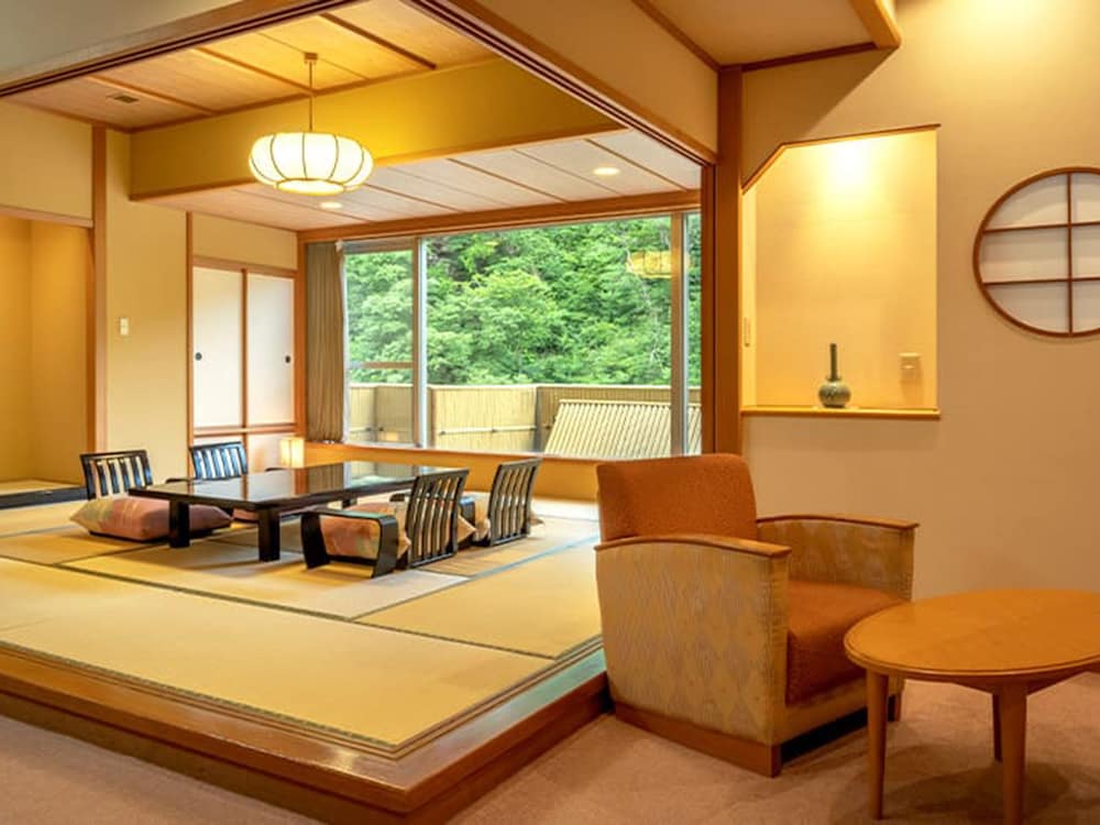 YOSHIKAWAYA 10/51