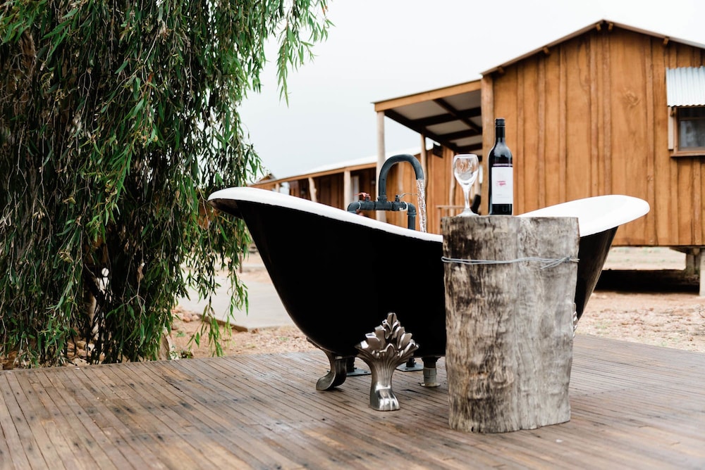 Saltbush Retreat 63/70