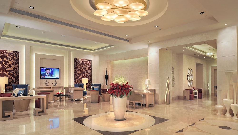 Radisson Hyderabad Hitec City 47/66