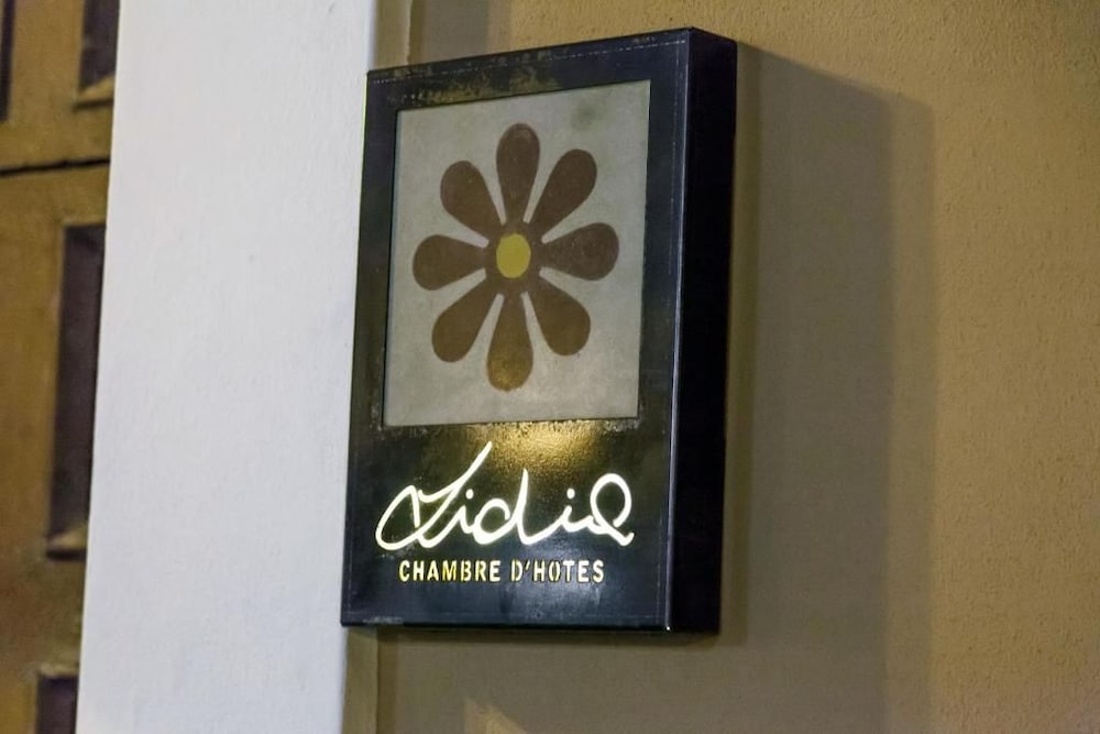 Lidia Chambres D'hotes 6/49