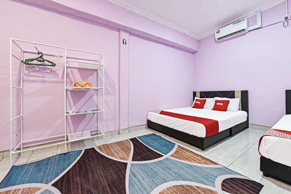 Hotel O Zn Mix Homestay & Roomstay 18/36