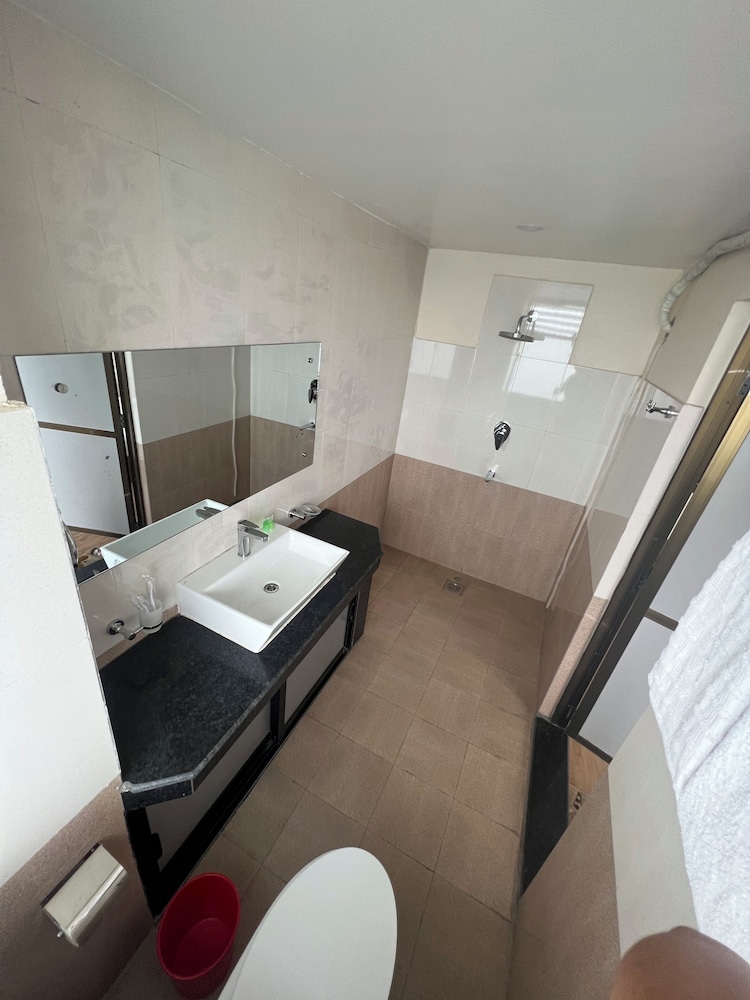 Ratna Giri Resort 49/49