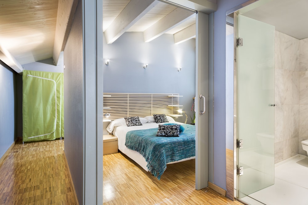 My Space Barcelona Executive Apartments 50/50
