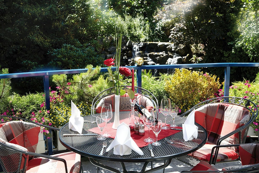 RUTERS PARKHOTEL 30/50