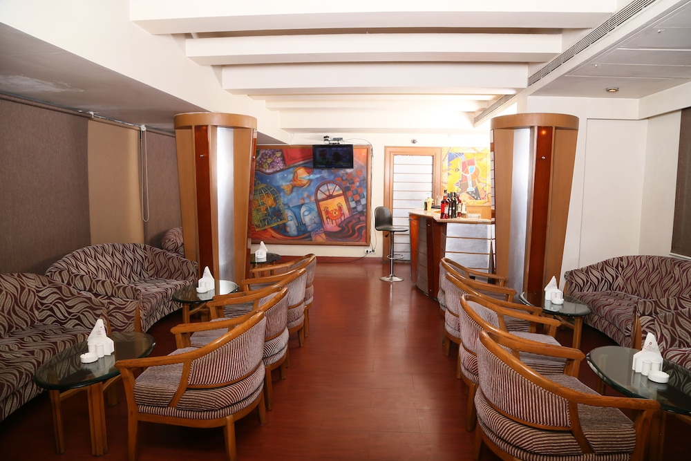 Hotel Amar Vilas 15/35