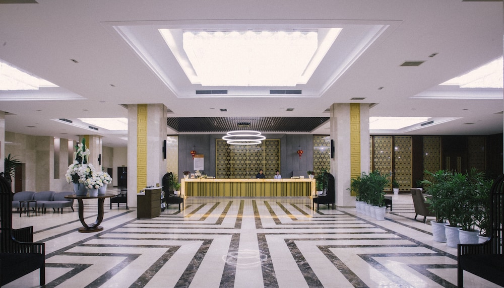Muong Thanh Luxury Nhat Le Hotel 11/62