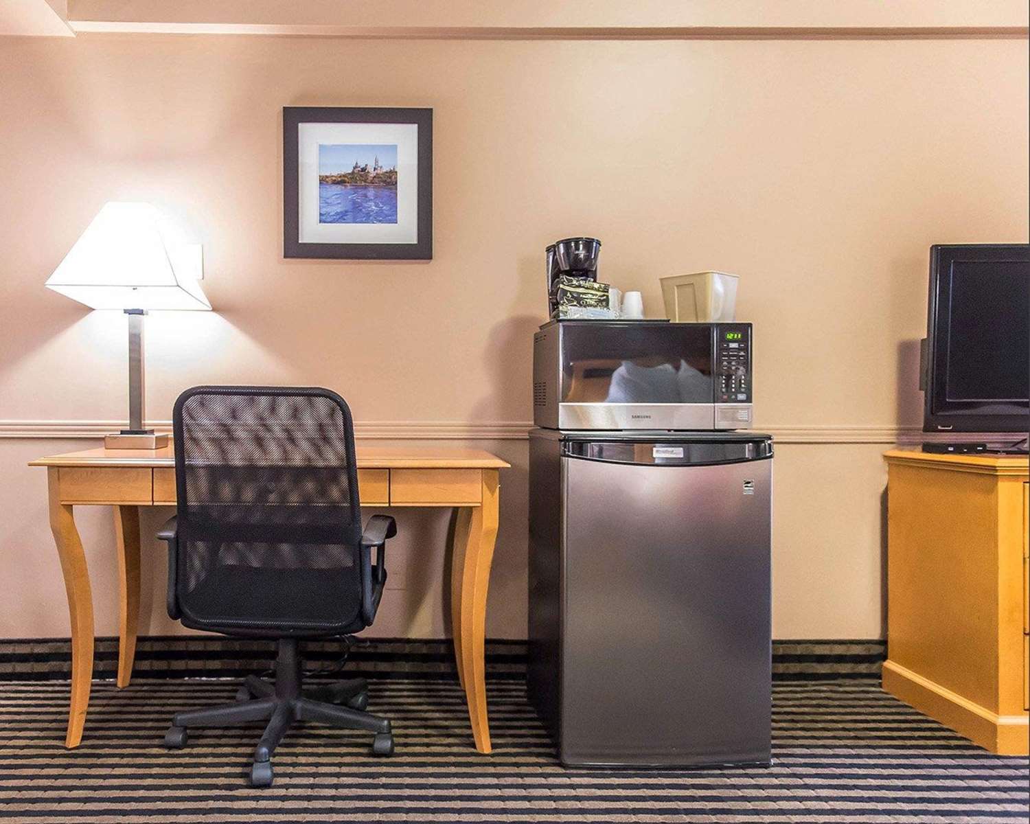 Econo Lodge Downtown Ottawa 42/50
