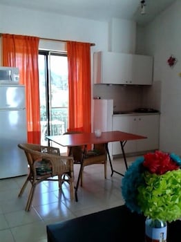 Eleonas Boutique Hotel and Spa - Adults Only 81/99