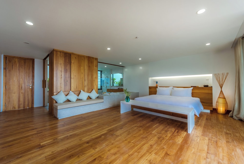Venity Villa 15/50