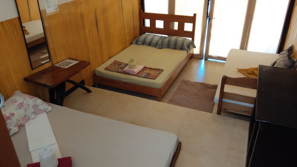 Novie Apos S Tourist Inn 36/50