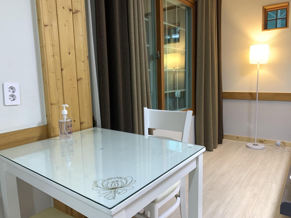 Gyeongju Cabin House Pension 14/50