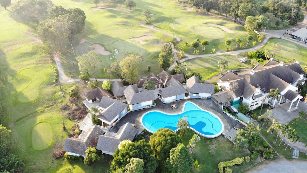 Korat Country Club Golf and Resort 19/21