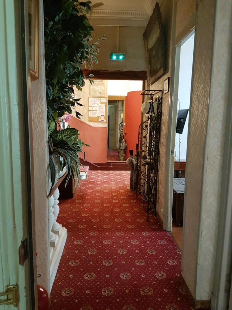 Hotel Cronstadt 29/35