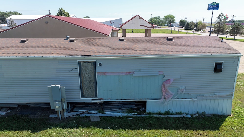 Westwood Inn & Suites Kimball I 90 2/50