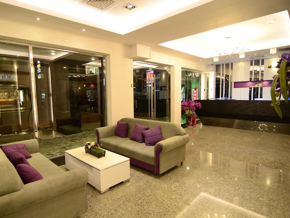 Together Hotel - Hualien Zhongshan 30/50