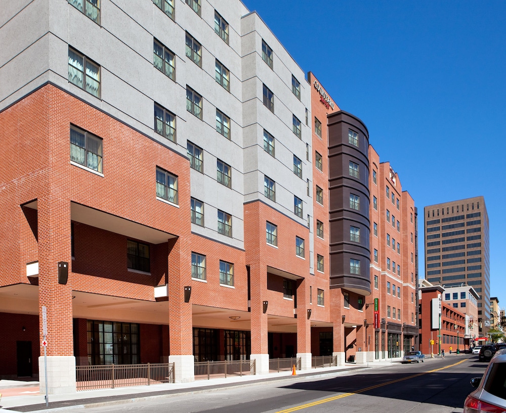 RESIDENCE INN SYRACUSE DOWNTOWN AT ARMORY SQUARE 46/50