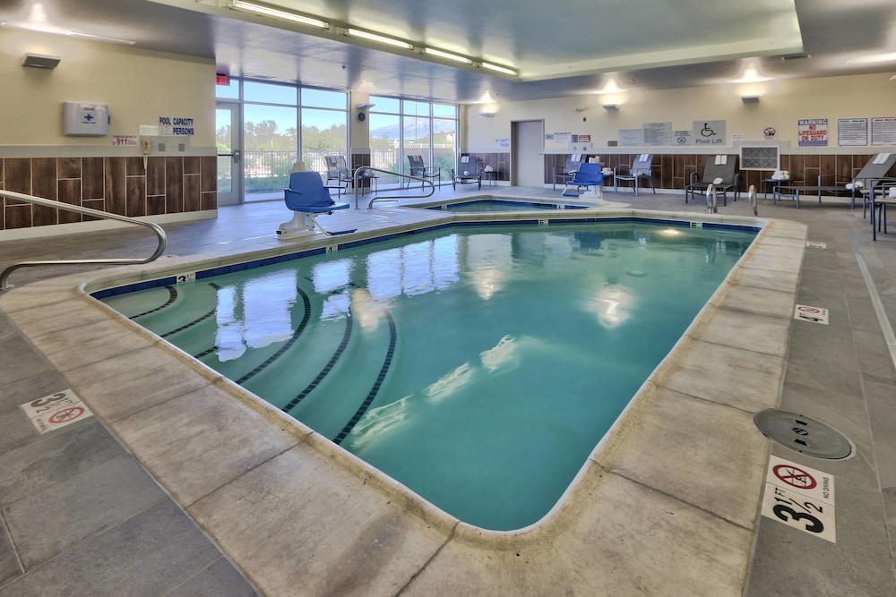 Fairfield Inn & Suites By Marriott Albuquerque North 2/32